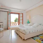 Hotel Magic Ajia Paraskiewi