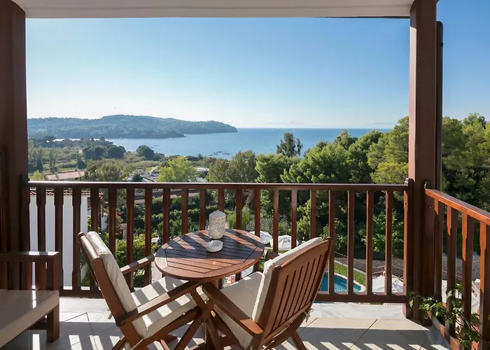 Magic 4* Agia Paraskevi (Skiathos)