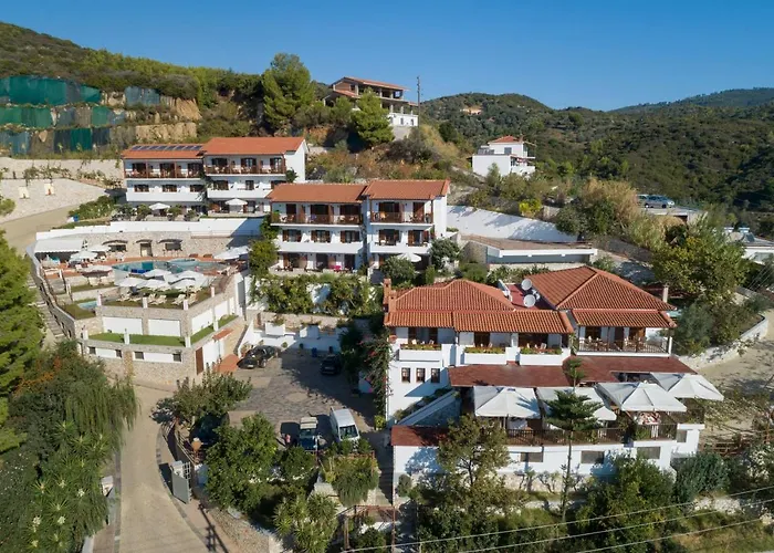 Magic 4* Agia Paraskevi (Skiathos)